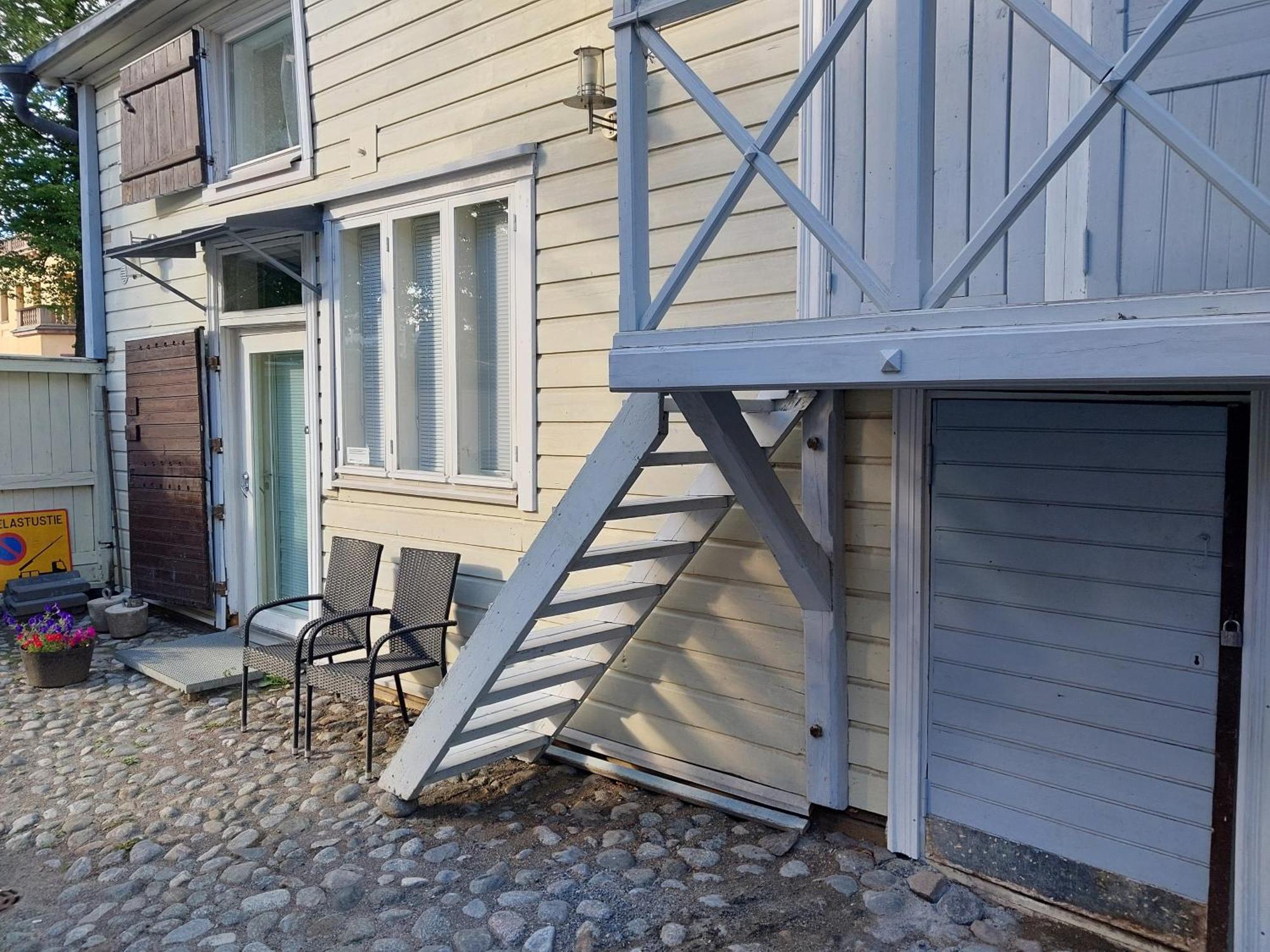 Uniikki Talo Kirjastosilta - Unique House At Centre Apartment Турку Екстериор снимка